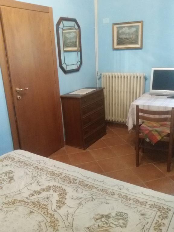 Bed and Breakfast Azzurre Beb Laterina Екстер'єр фото