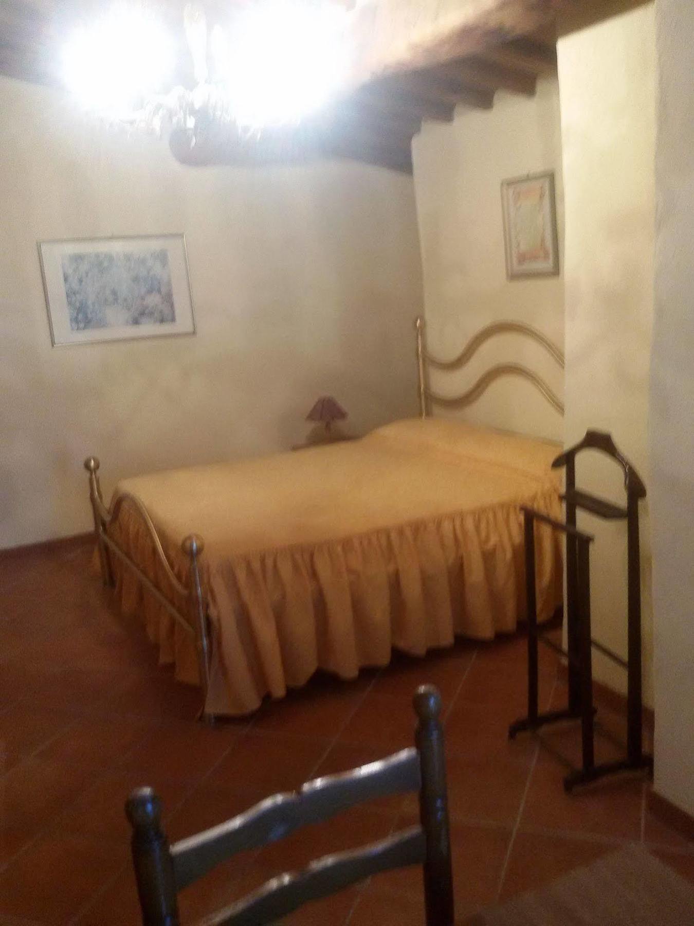 Bed and Breakfast Azzurre Beb Laterina Екстер'єр фото