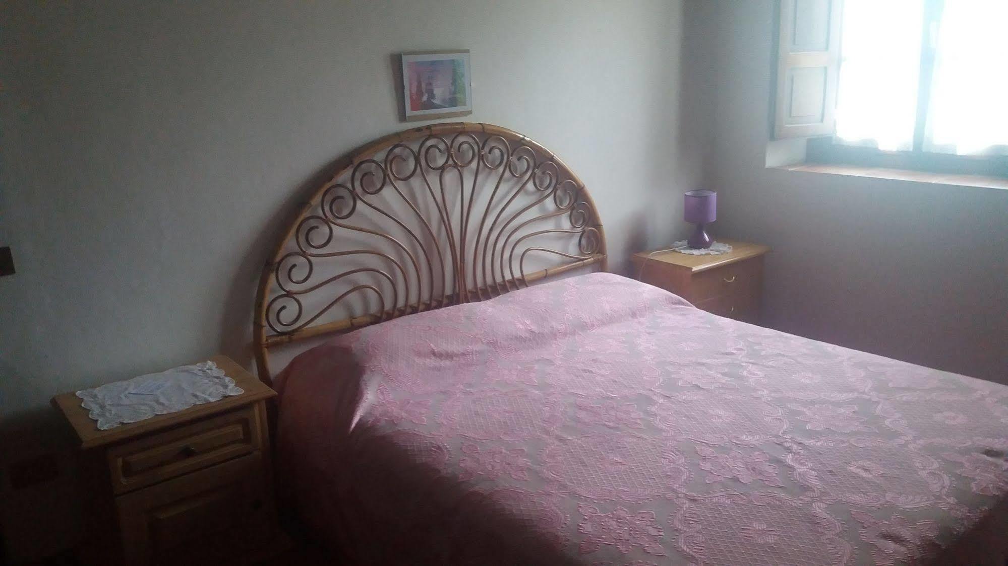 Bed and Breakfast Azzurre Beb Laterina Екстер'єр фото